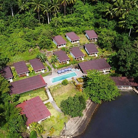 Thalassa Dive Resort Lembeh Airtembaga Extérieur photo