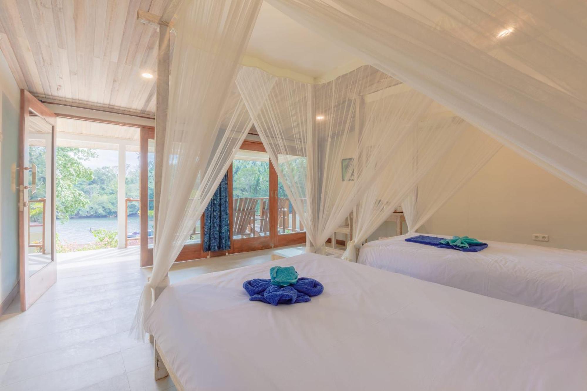 Thalassa Dive Resort Lembeh Airtembaga Extérieur photo