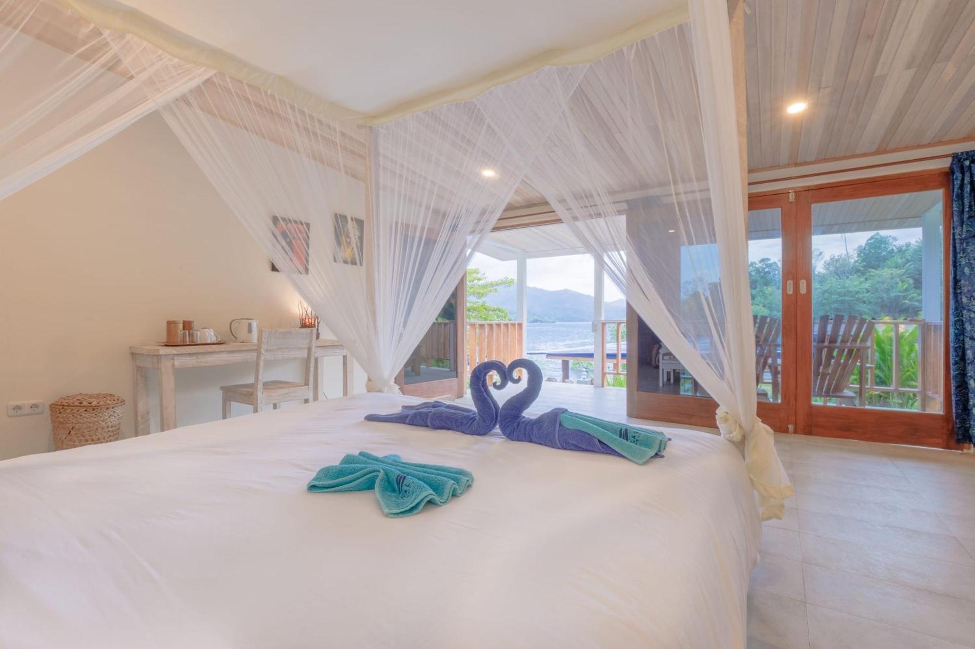 Thalassa Dive Resort Lembeh Airtembaga Extérieur photo