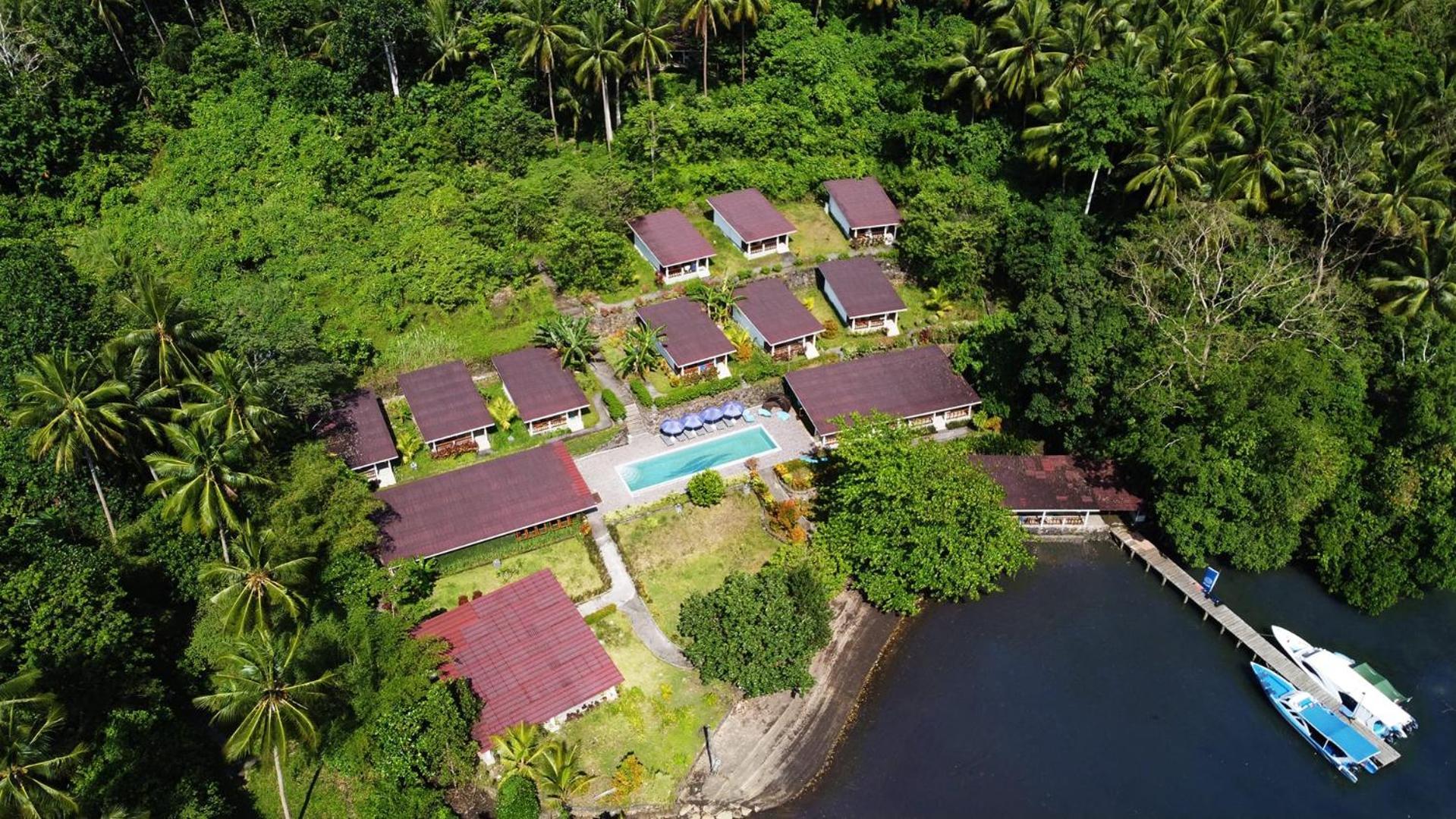Thalassa Dive Resort Lembeh Airtembaga Extérieur photo